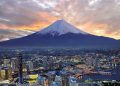 Mount Fuji (富士山)- Ngọn núi lửa nổi tiếng nhất Nhật Bản