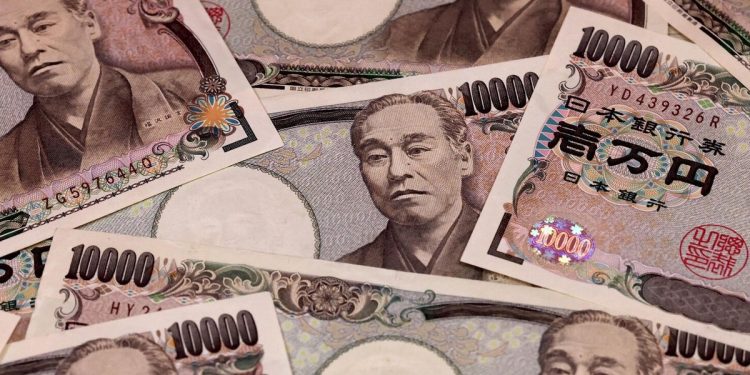 Lao động Việt Nam tại Nhật Bản khốn đốn vì đồng yên mất giá